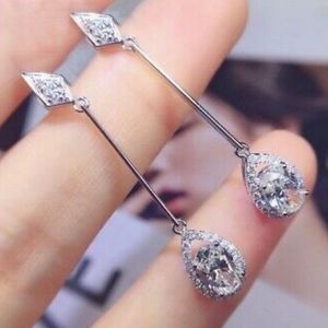 New 925 Sterling silver Anniversary Luxury Earring